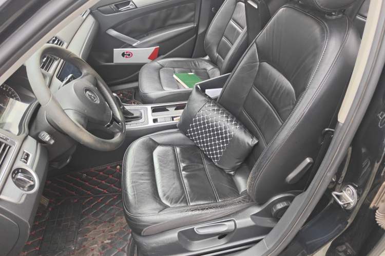 Used Volkswagen Passat 2011 1.4 TSI DSG Prestige Edition Left Front Seat