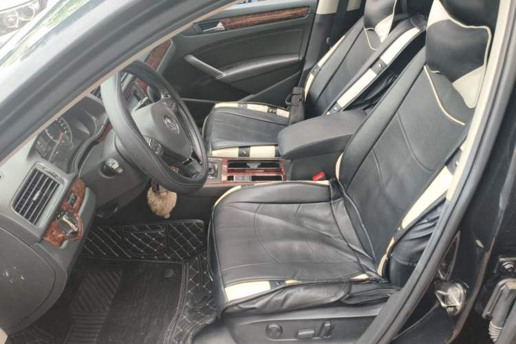 Used Volkswagen Passat 2011 1.8TSI DSG Prestige Edition Left Front Seat