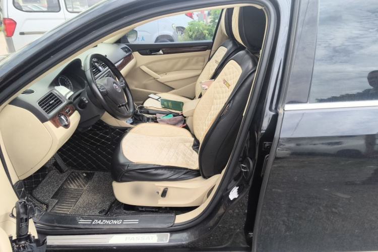 Used Volkswagen Passat 2011 1.8TSI DSG Prestige Edition Left Front Seat