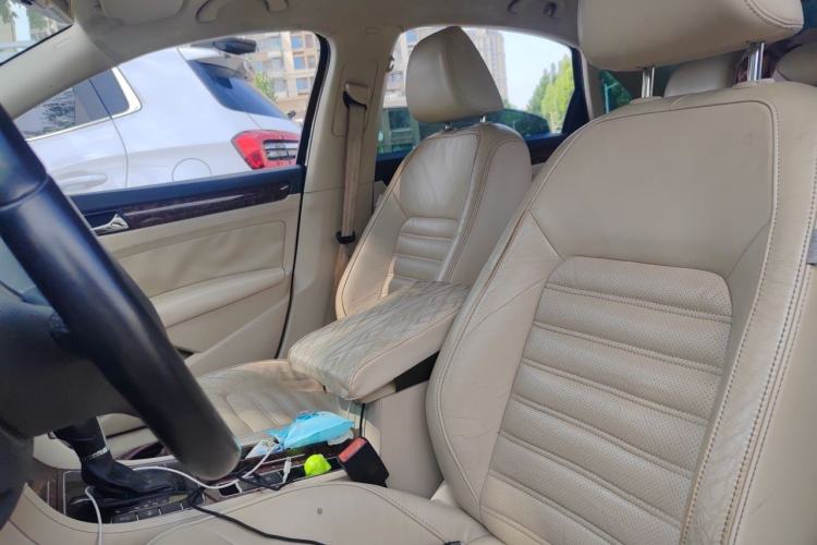 Used Volkswagen Passat 2011 2.0 TSI DSG Premium Edition Left Front Seat