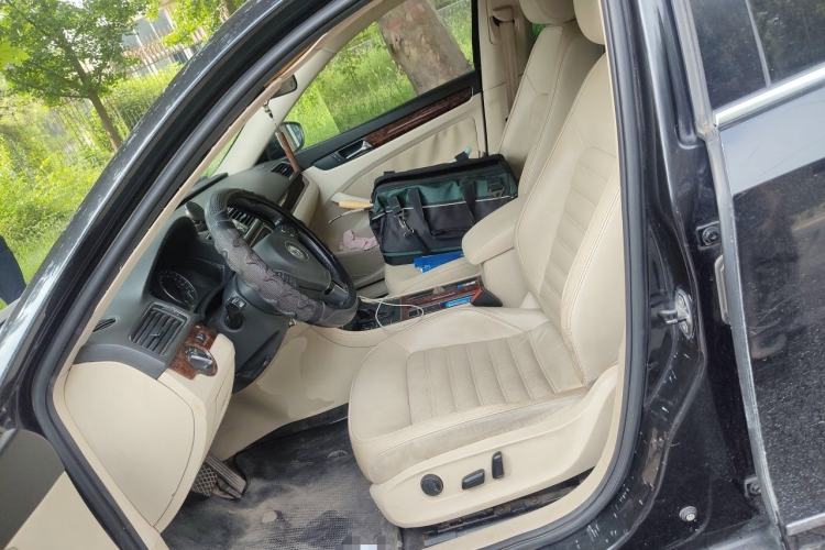 Used Volkswagen Passat 2011 2.0 TSI DSG Premium Edition Left Front Seat