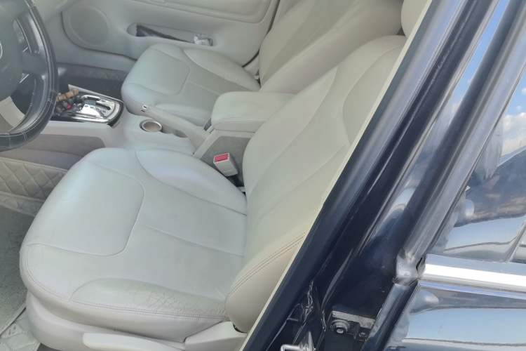 Used Volkswagen Passat 2011 1.8 TSI DSG Prestige Edition Left Front Seat