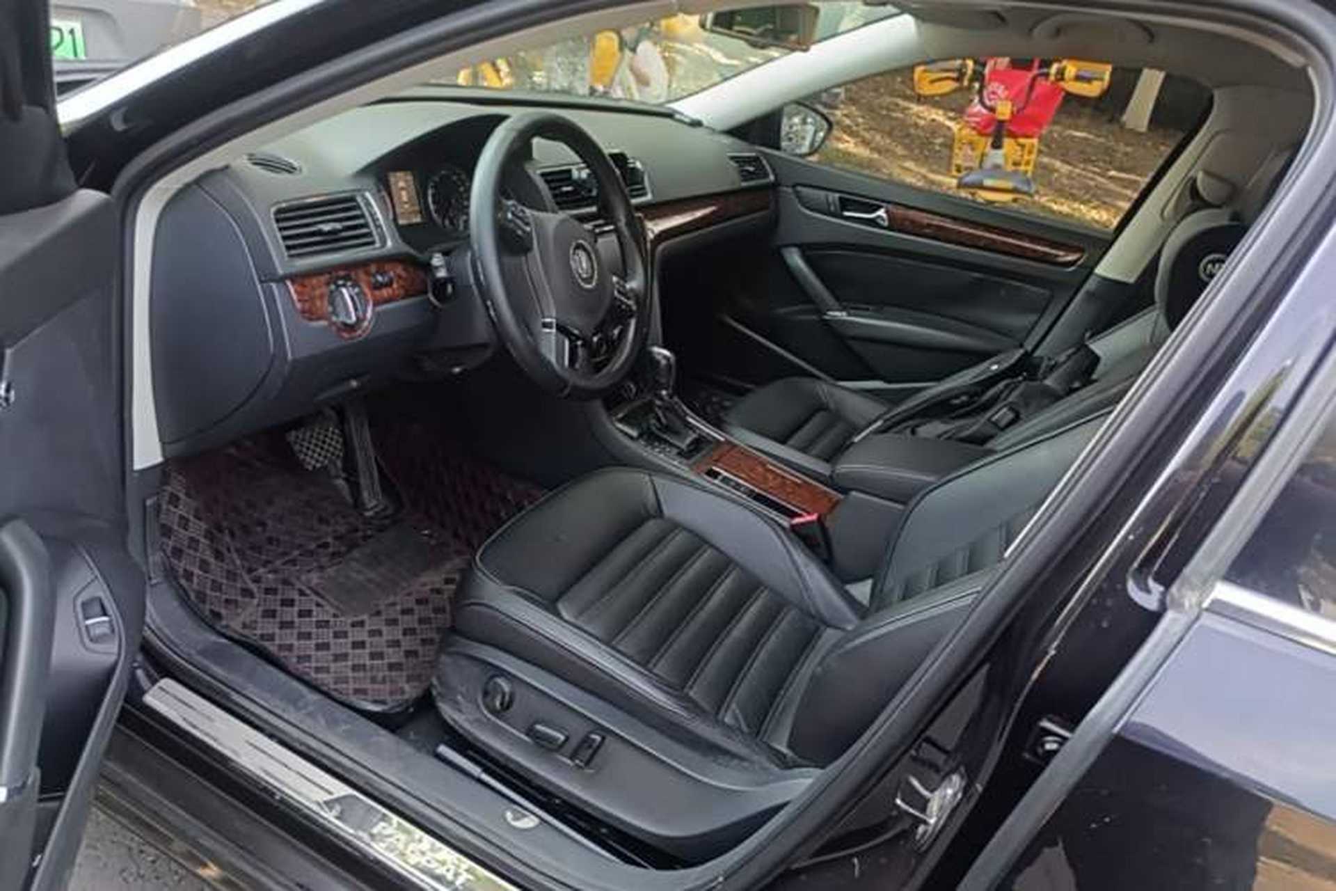 Used Volkswagen Passat 2011 1.8TSI DSG Prestige Edition Left Front Seat