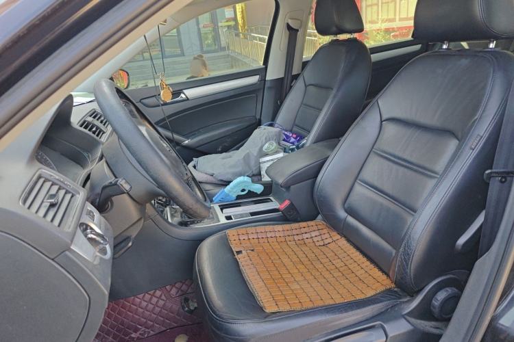 Used Volkswagen Passat 2011 1.8 TSI DSG Prestige Edition Left Front Seat