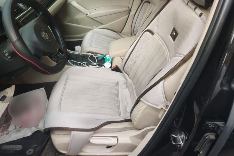 Used Volkswagen Passat 2011 1.8TSI Automatic Prestige Edition Left Front Seat