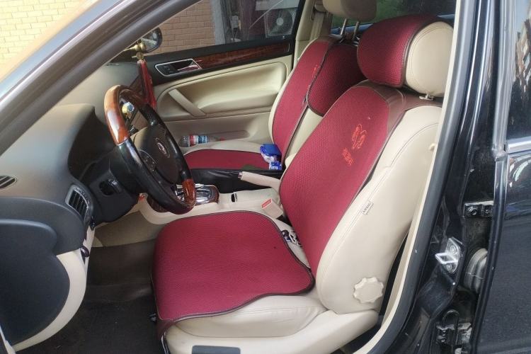 Used Volkswagen Passat 2011 1.8T Automatic Luxury Model Left Front Seat