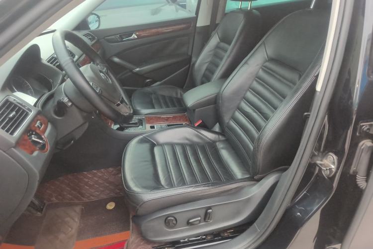 Used Volkswagen Passat 2011 1.8TSI DSG Prestige Edition Left Front Seat