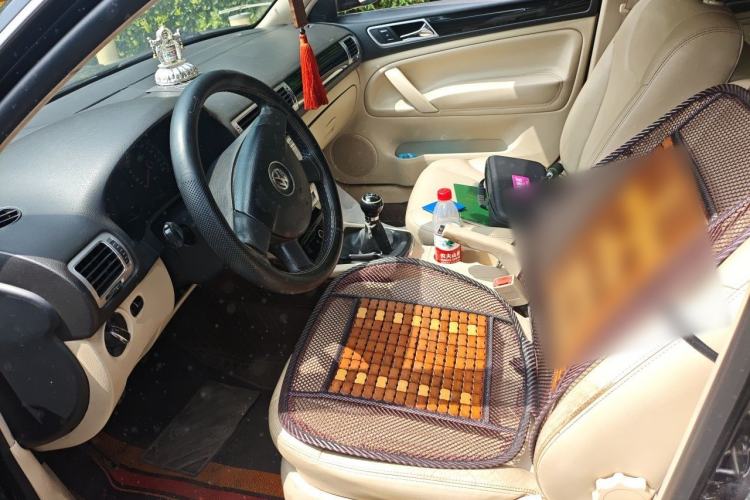 Used Volkswagen Passat  Left Front Seat