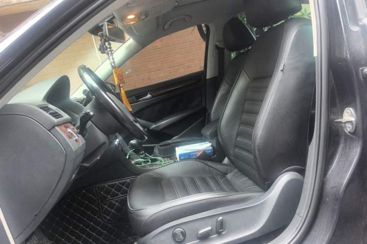 Used Volkswagen Passat 2011 1.8TSI DSG Prestige Edition Left Front Seat