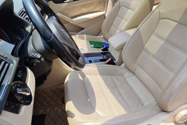 Used Volkswagen Passat 2011 1.8 TSI DSG Prestige Edition Left Front Seat