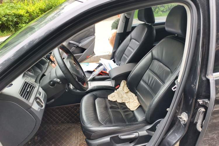 Used Volkswagen Passat 2011 1.8TSI Automatic Prestige Edition Left Front Seat