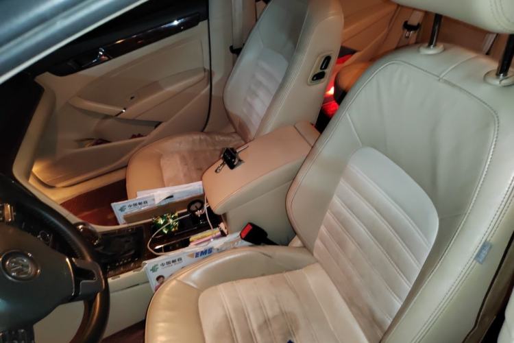 Used Volkswagen Passat 2011 1.8TSI DSG Prestige Edition Left Front Seat