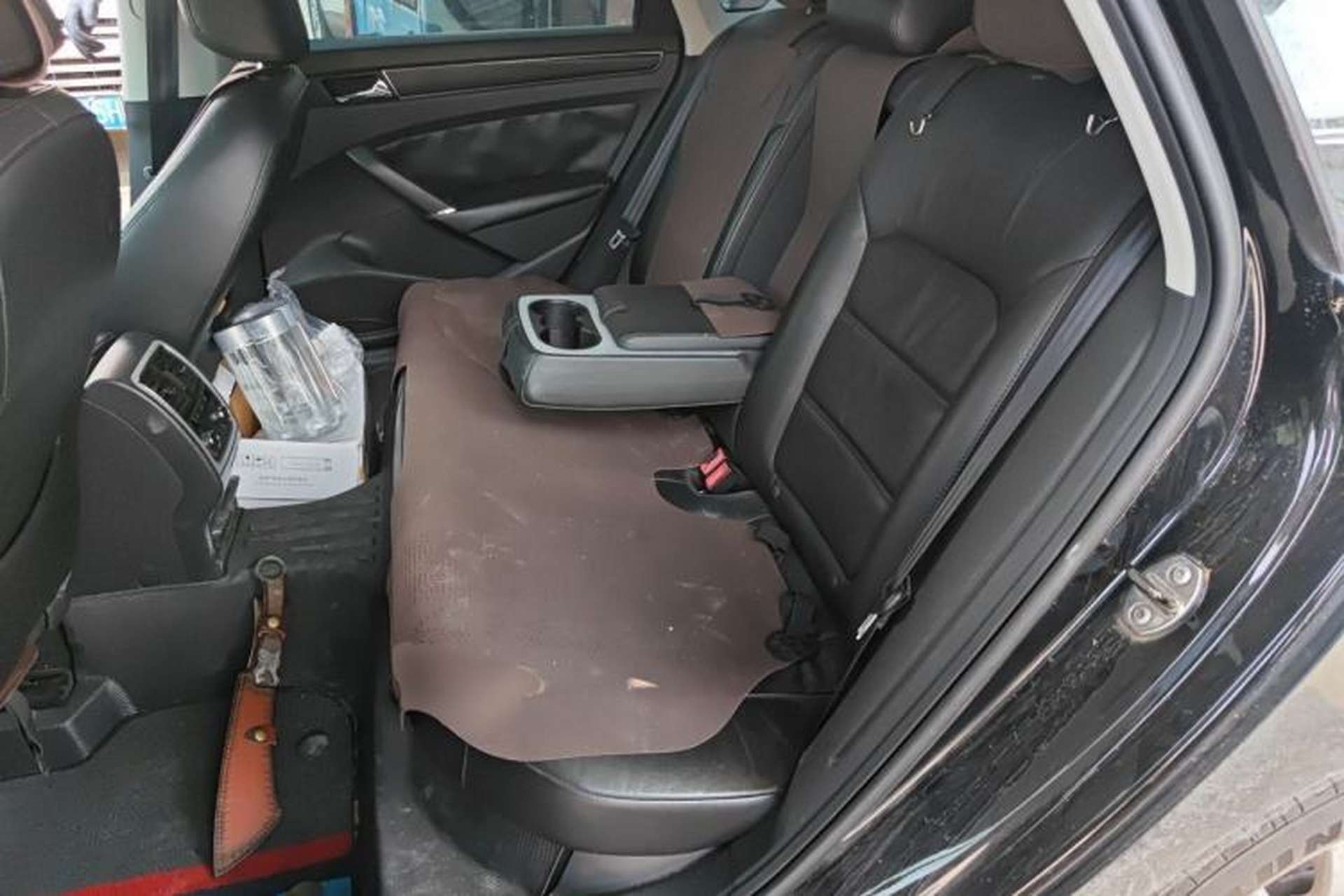 Used Volkswagen Passat 2011 1.8TSI Automatic Prestige Edition Left Rear Seat