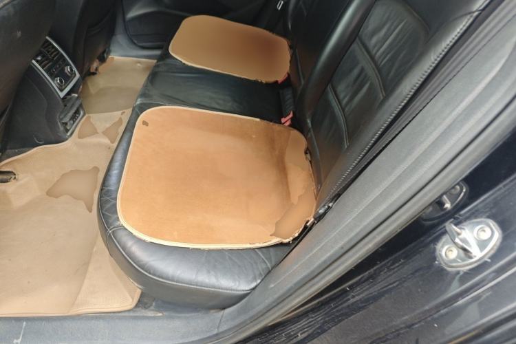 Used Volkswagen Passat 2011 1.8TSI Automatic Prestige Edition Left Rear Seat