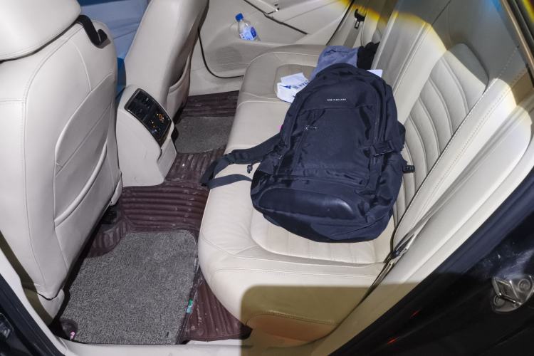 Used Volkswagen Passat 2011 1.8TSI DSG Prestige Edition Left Rear Seat
