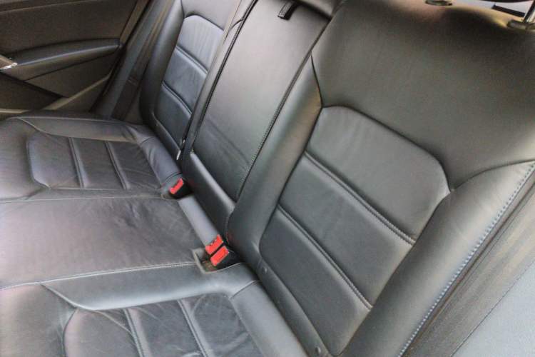 Used Volkswagen Passat 2011 1.4 TSI Manual Luxury Edition Left Rear Seat