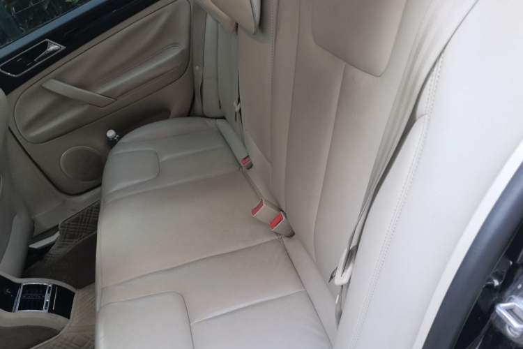 Used Volkswagen Passat 2011 1.8T Automatic Luxury Model Left Rear Seat
