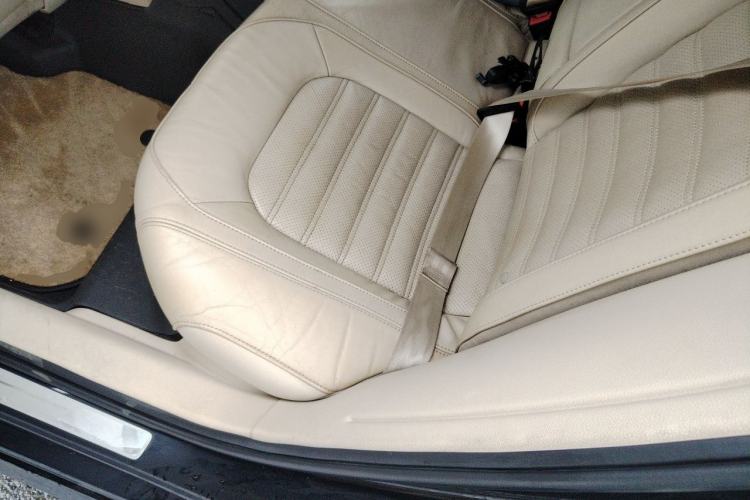 Used Volkswagen Passat 2011 1.8TSI DSG Prestige Edition Left Rear Seat