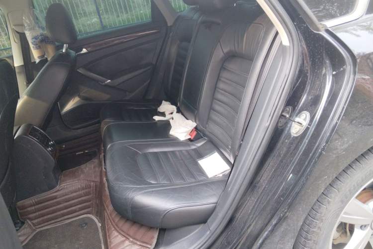 Used Volkswagen Passat 2011 2.0 TSI DSG Premium Edition Left Rear Seat