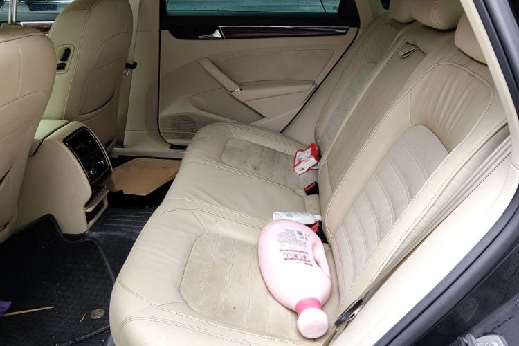 Used Volkswagen Passat 2011 3.0L V6 DSG Flagship Edition Left Rear Seat