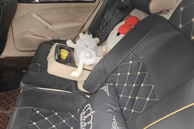 Used Volkswagen Passat 2011 1.8 TSI DSG Prestige Edition Left Rear Seat