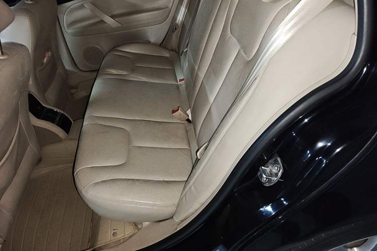Used Volkswagen Passat 2011 1.8T Automatic Luxury Model Left Rear Seat