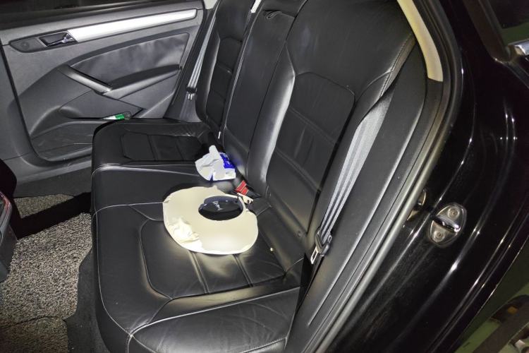 Used Volkswagen Passat 2011 1.8 TSI DSG Prestige Edition Left Rear Seat