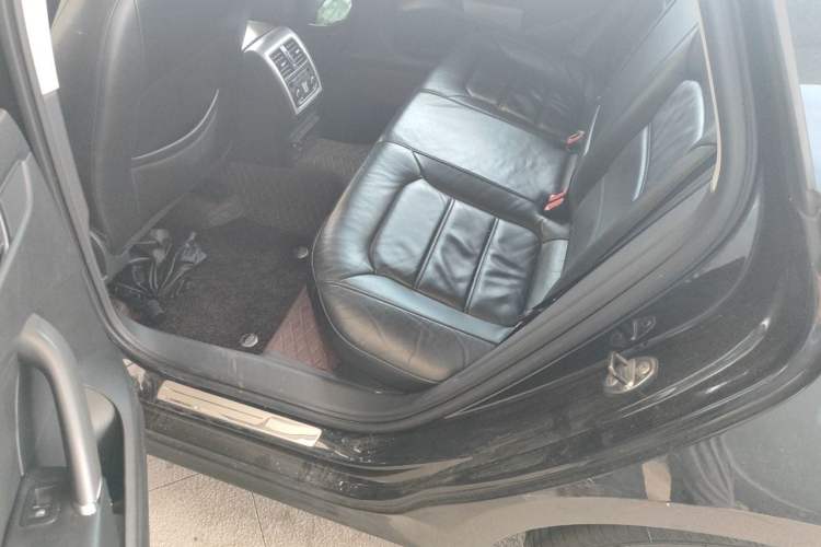 Used Volkswagen Passat 2011 1.8TSI Automatic Prestige Edition Left Rear Seat