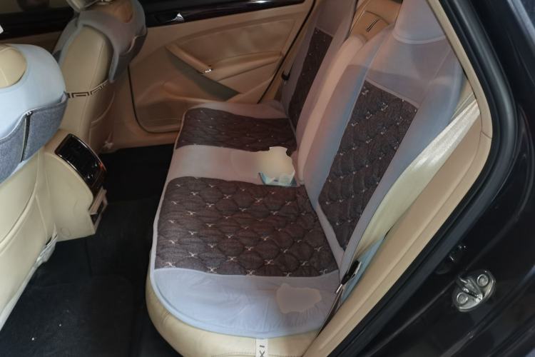 Used Volkswagen Passat 2011 1.8TSI DSG Prestige Edition Left Rear Seat