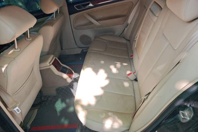 Used Volkswagen Passat 2011 1.8T Automatic Luxury Model Left Rear Seat