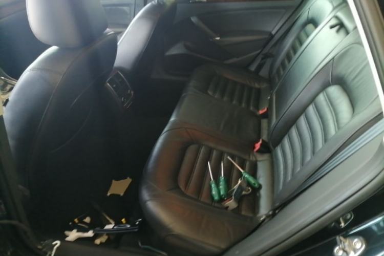 Used Volkswagen Passat 2011 1.8TSI DSG Prestige Edition Left Rear Seat