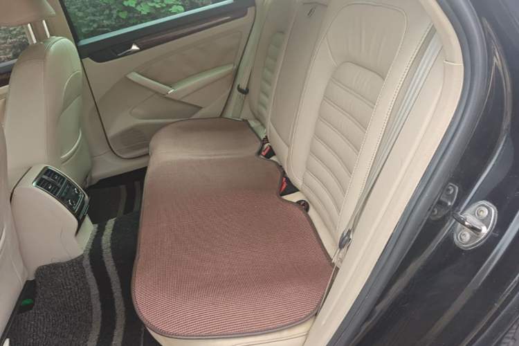 Used Volkswagen Passat 2011 2.0 TSI DSG Premium Edition Left Rear Seat