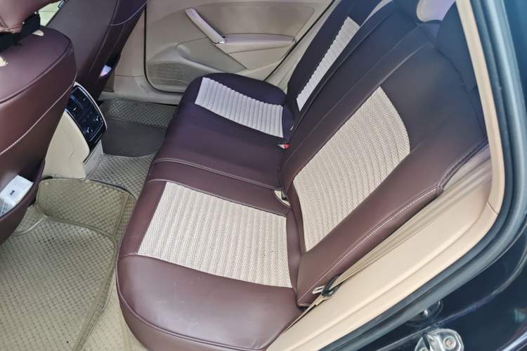 Used Volkswagen Passat 2011 1.4 TSI DSG Prestige Edition Left Rear Seat