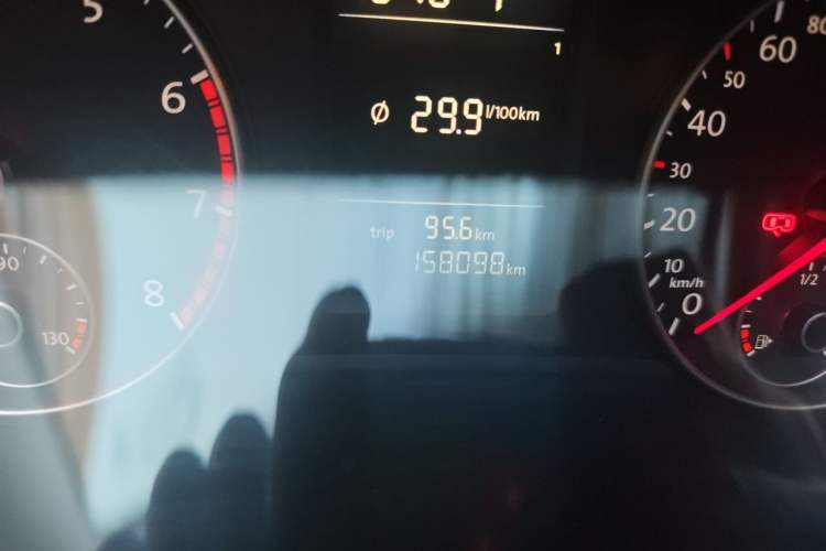 Used Volkswagen Passat 2011 1.8TSI Automatic Prestige Edition Odometer Close Up
