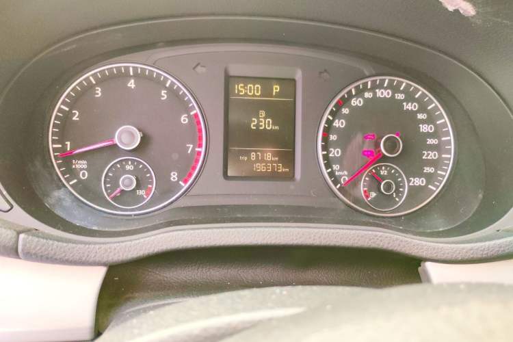 Used Volkswagen Passat  Odometer Close Up