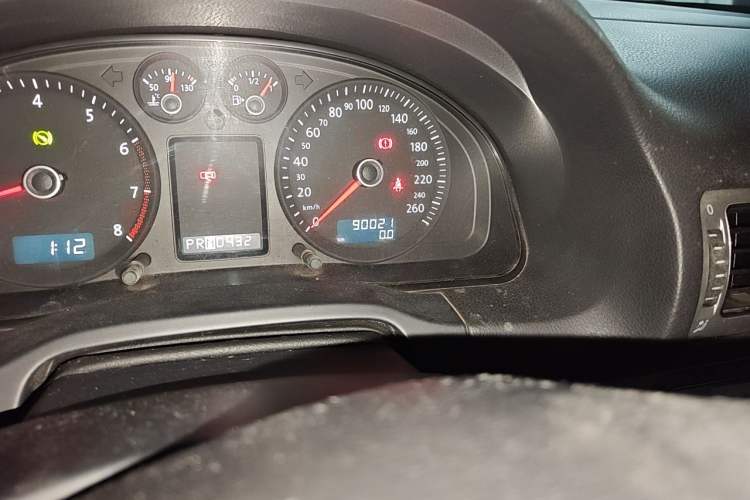 Used Volkswagen Passat 2011 1.8T Automatic Luxury Model Odometer Close Up