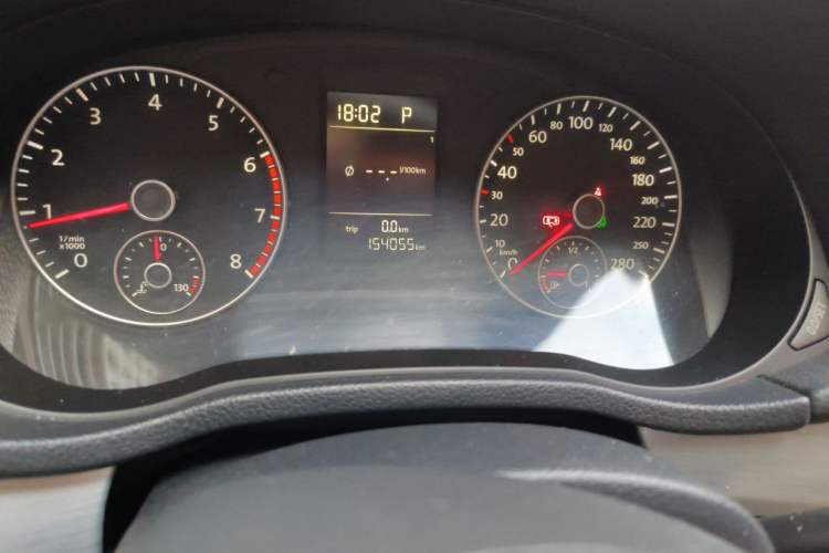 Used Volkswagen Passat 2011 1.8 TSI DSG Prestige Edition Odometer Close Up