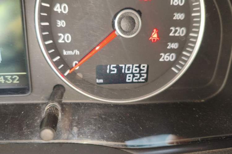 Used Volkswagen Passat 2011 1.8T Automatic Luxury Model Odometer Close Up