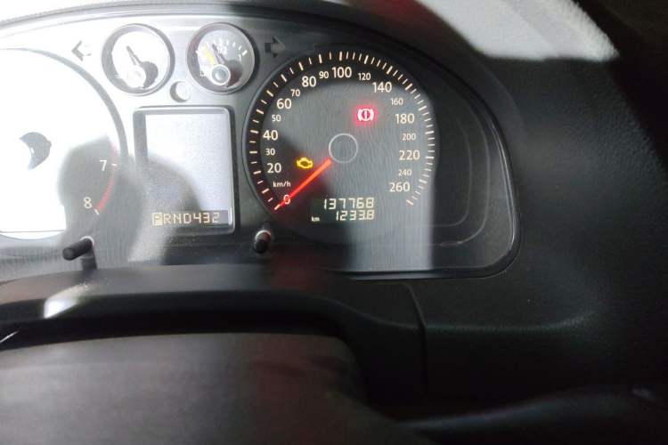 Used Volkswagen Passat 2011 1.8T Automatic Luxury Model Odometer Close Up