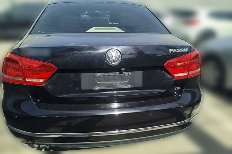 Used Volkswagen Passat 2011 1.4 TSI Manual Luxury Edition Rear