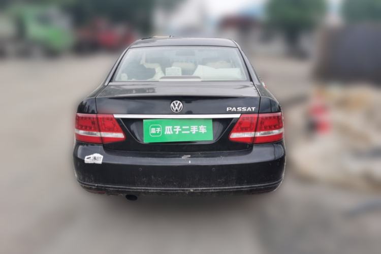 Used Volkswagen Passat 2011 2.0L Manual Luxury Version Rear