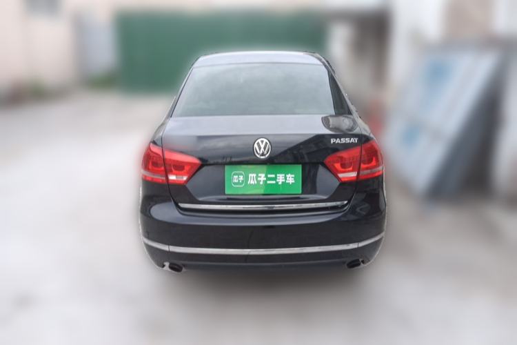 Used Volkswagen Passat 2011 3.0L V6 DSG Flagship Deluxe Edition Rear