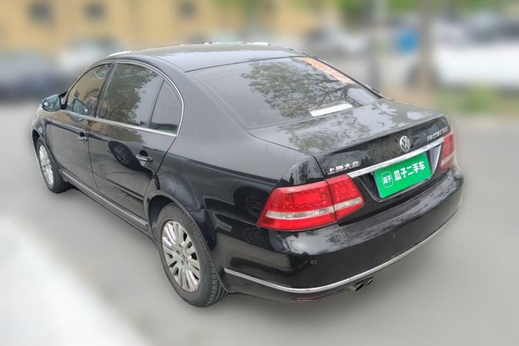 Used Volkswagen Passat 2011 1.8T Automatic Luxury Model Rear Left 45 Deg