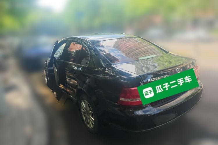 Used Volkswagen Passat 2011 1.8T Automatic Luxury Model Rear Left 45 Deg