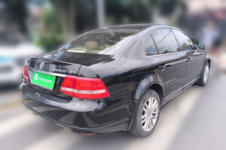 Used Volkswagen Passat 2011 1.8T Automatic Luxury Model Rear Right 45 Deg
