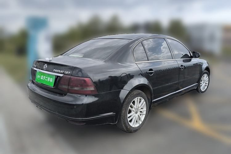 Used Volkswagen Passat 2011 1.8T Automatic Luxury Model Rear Right 45 Deg