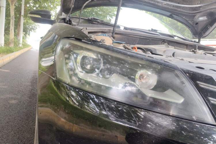 Used Volkswagen Passat 2011 2.0 TSI DSG Premium Edition Right Front Headlight