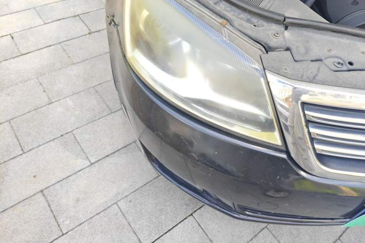 Used Volkswagen Passat 2011 1.8T Automatic Luxury Model Right Front Headlight