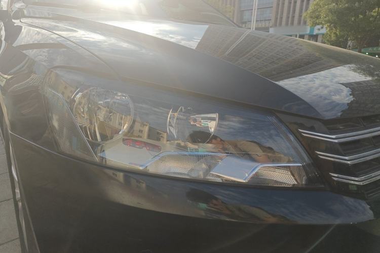 Used Volkswagen Passat 2011 1.8 TSI DSG Prestige Edition Right Front Headlight