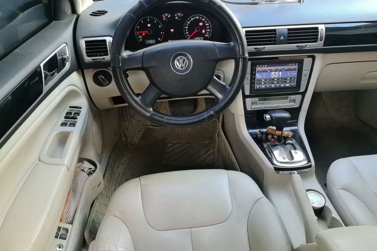 Used Volkswagen Passat 2011 1.8 TSI DSG Prestige Edition Steering Wheel
